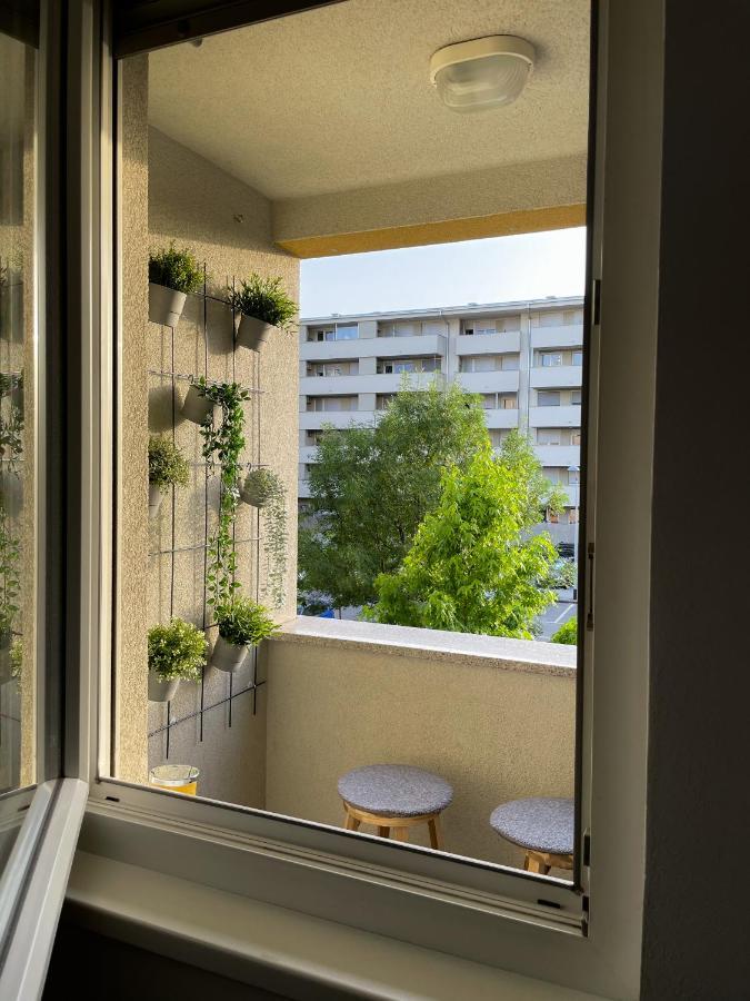 Apartman Welcome To Tresnjevka Zagreb Bagian luar foto